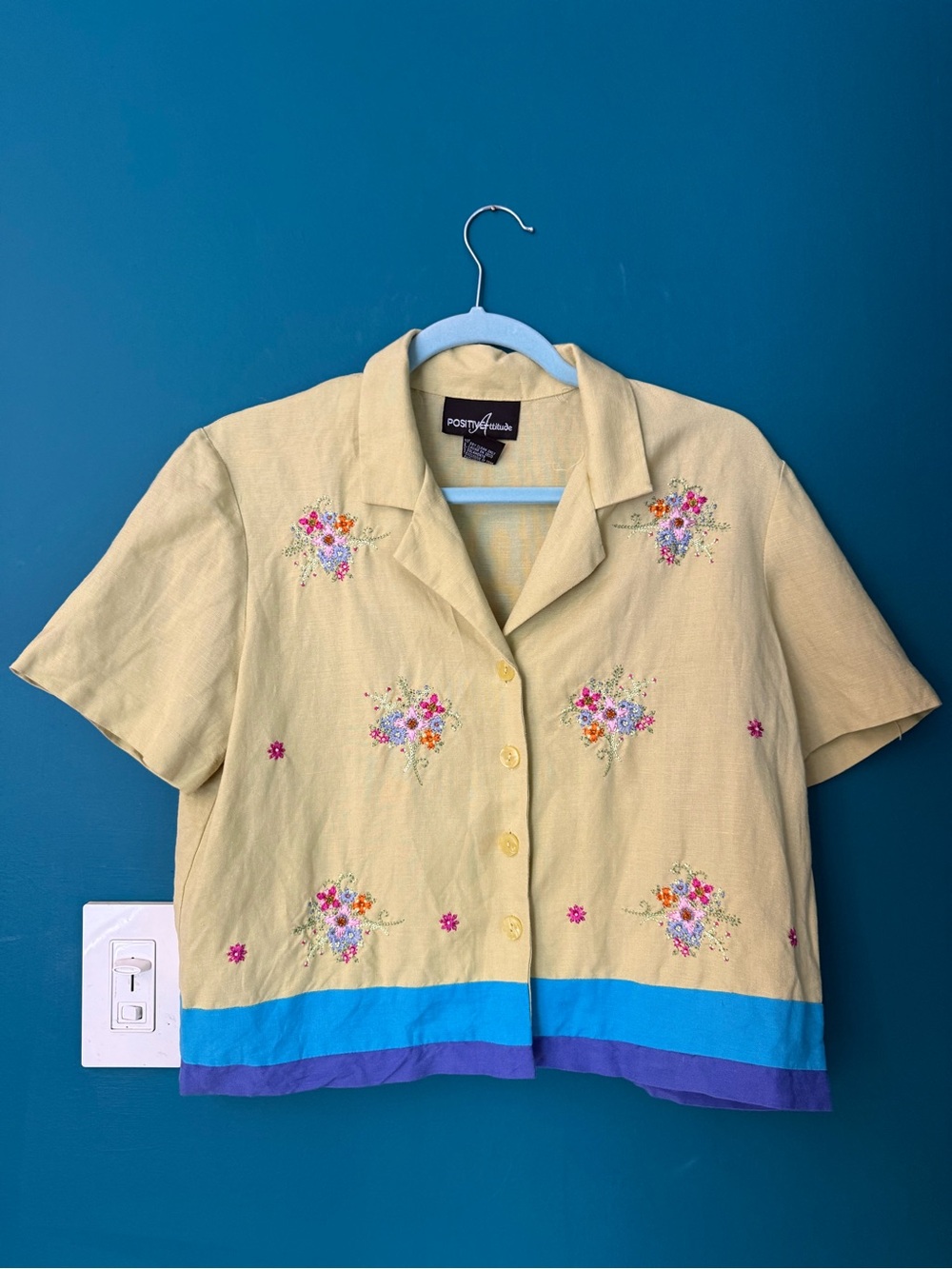 Vintage Positive Attitude Floral Embroidered Linen Blend Button Down Shirt